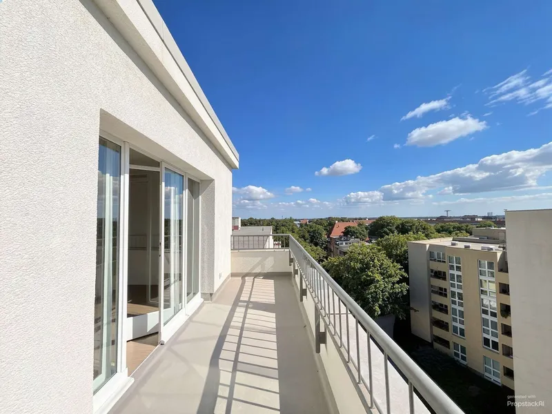 Großzügige 1-Zimmer-Wohnung mit Balkon und Weitblick in Charlottenburg — photo 1